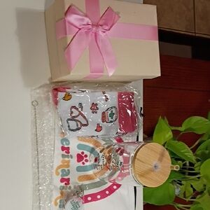 Pink Ribbon Gift Box Set